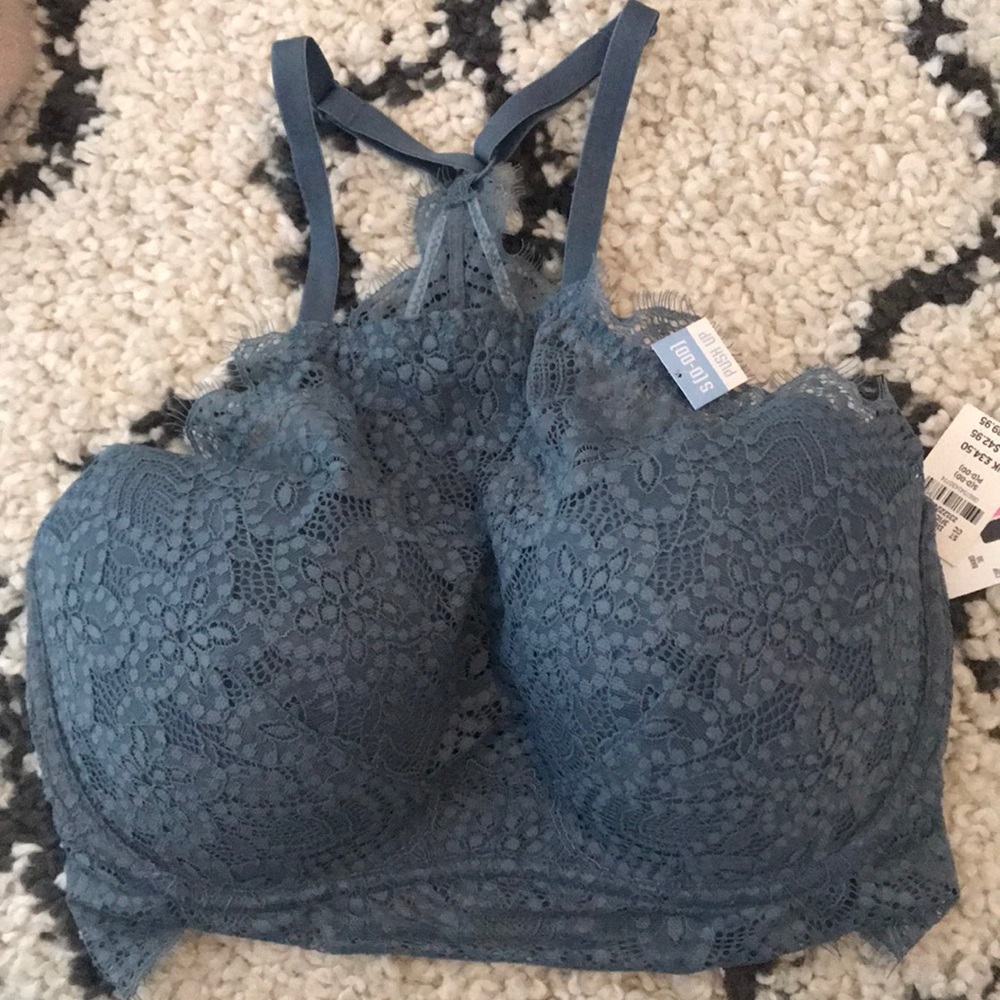 Victoria’s Secret Lace Bralette with Pads